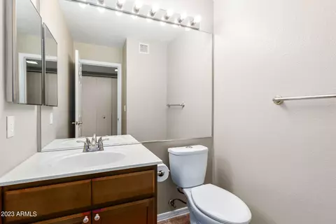 4266 E Agave Rd, Phoenix, AZ 85044 photo 14