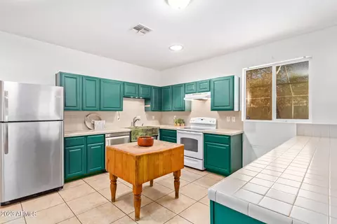 1114 E Polk St, Phoenix, AZ 85006 photo 9