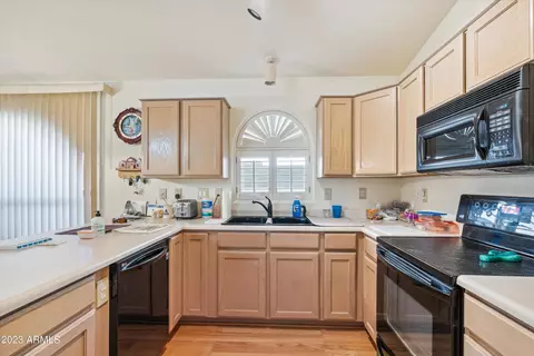 1739 Erie St, Gilbert, AZ 85295 photo 3