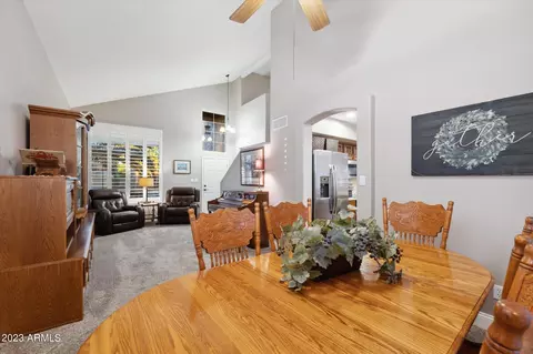 321 E Devon Dr, Gilbert, AZ 85296 photo 6