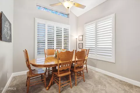 321 E Devon Dr, Gilbert, AZ 85296 photo 11