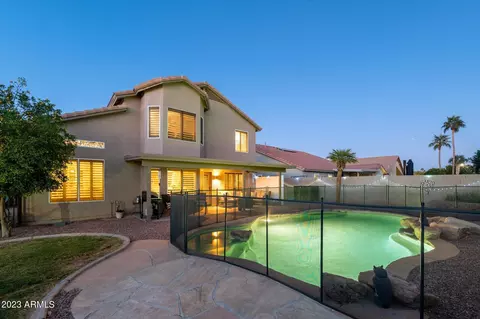 321 E Devon Dr, Gilbert, AZ 85296 photo 1