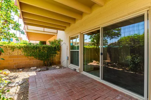 520 W Clarendon Ave #E23, Phoenix, AZ 85013 photo 14