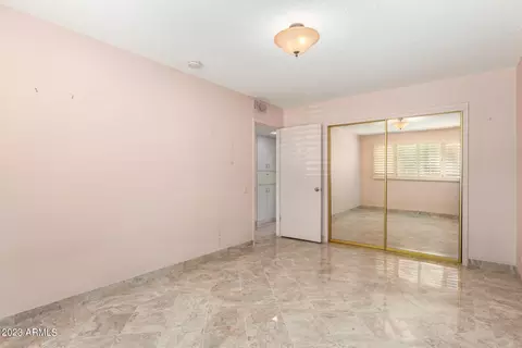 520 W Clarendon Ave #E23, Phoenix, AZ 85013 photo 11