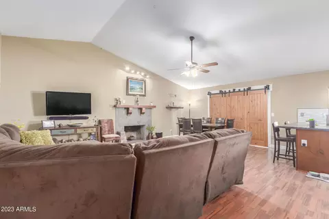 16645 N 34th Dr, Phoenix, AZ 85053 photo 12