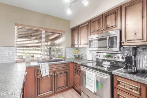 16645 N 34th Dr, Phoenix, AZ 85053 photo 16