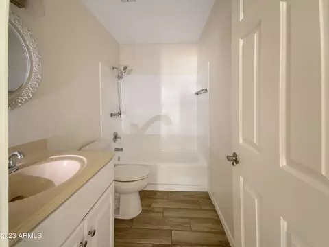2263 E Flossmoor Cir, Mesa, AZ 85204 photo 13