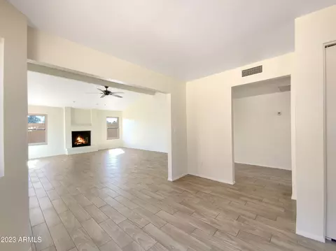 2263 E Flossmoor Cir, Mesa, AZ 85204 photo 3