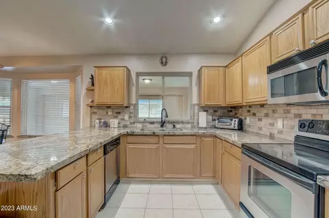 708 E Cloud Rd, Phoenix, AZ 85086 photo 11