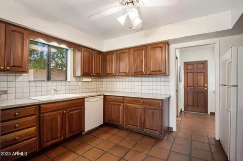 1857 E Fountain St, Mesa, AZ 85203 photo 6