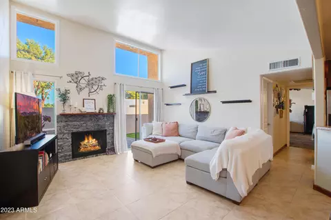 930 S Dobson Rd #55, Mesa, AZ 85202