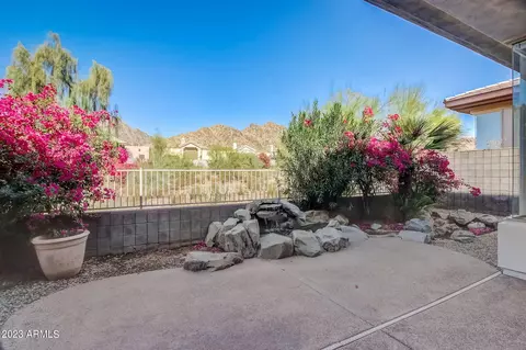 Exterior - 3034 E Squaw Peak Cir, Phoenix, AZ 85016 photo 3 of 11