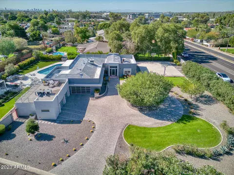 4950 N 46th St, Phoenix, AZ 85018