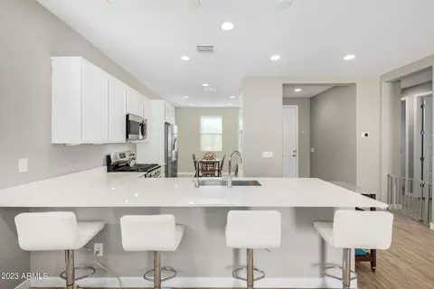 2866 E Yuma Ave, Apache Junction, AZ 85119 photo 8