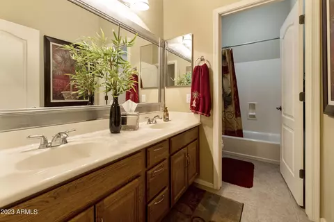 Bath - 8543 E Princess Cir, Mesa, AZ 85207 photo 3 of 4