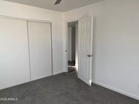 4702 S 36th Dr, Phoenix, AZ 85041 photo 10
