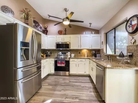 5531 Ellis St, Mesa, AZ 85205 photo 8