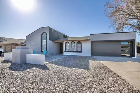 1318 S Wayfarer --, Mesa, AZ 85204