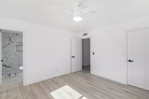 3221 E Andorra Dr, Phoenix, AZ 85032 photo 14