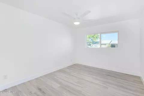 3221 E Andorra Dr, Phoenix, AZ 85032 photo 17
