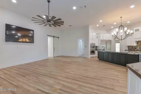 7021 W Risner Rd, Glendale, AZ 85308 photo 9