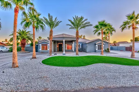 7021 W Risner Rd, Glendale, AZ 85308