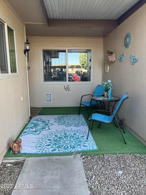 13709 N 98th Ave #I, Sun City, AZ 85351