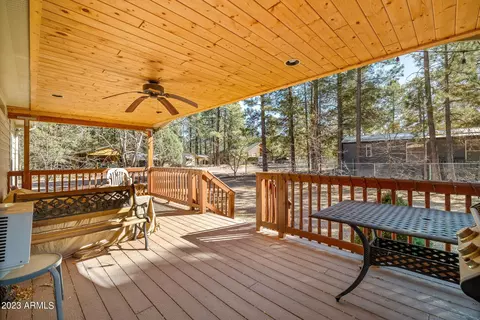 2868 Wilderness Dr, Overgaard, AZ 85933 photo 3