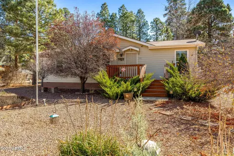 2868 Wilderness Dr, Overgaard, AZ 85933
