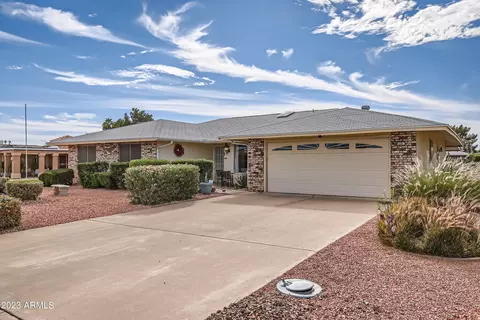 9205 W Hutton Dr, Sun City, AZ 85351