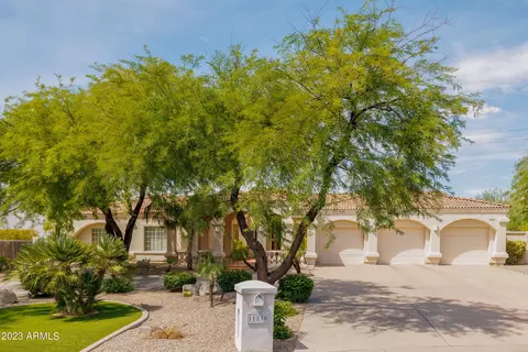 11830 E Cannon Dr, Scottsdale, AZ 85259