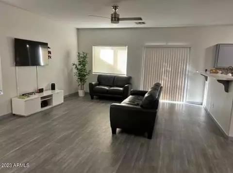 7053 W Mercer Ln, Peoria, AZ 85345