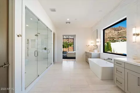 4650 E Palomino Rd, Phoenix, AZ 85018 photo 14