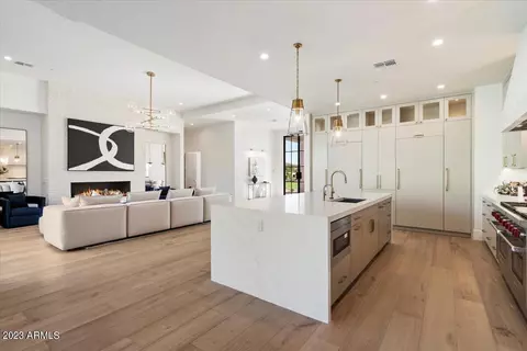 4650 E Palomino Rd, Phoenix, AZ 85018 photo 5