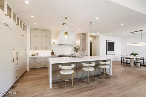 4650 E Palomino Rd, Phoenix, AZ 85018 photo 8