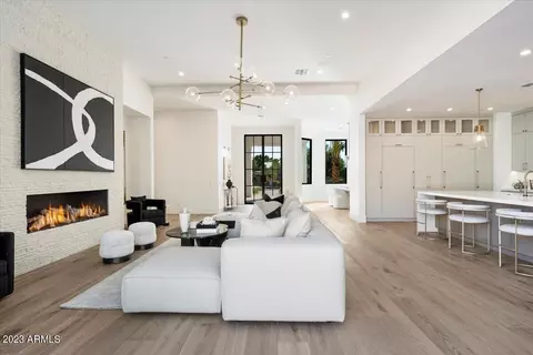 4650 E Palomino Rd, Phoenix, AZ 85018 photo 4