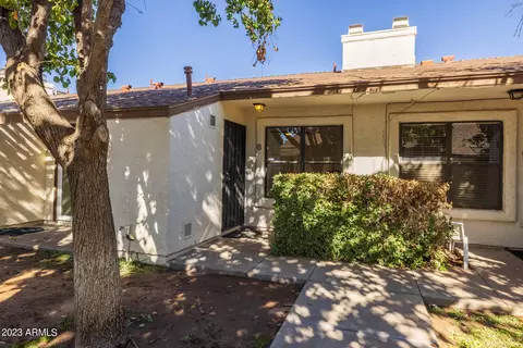 3135 N 38th St #6, Phoenix, AZ 85018