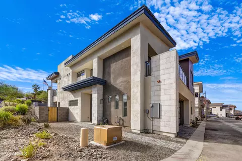 1 Easy St #13, Carefree, AZ 85377