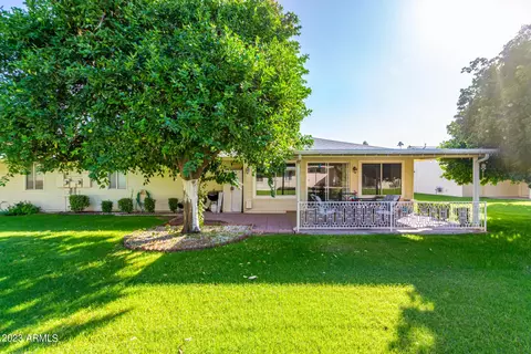 10332 W Desert Forest Cir, Sun City, AZ 85351