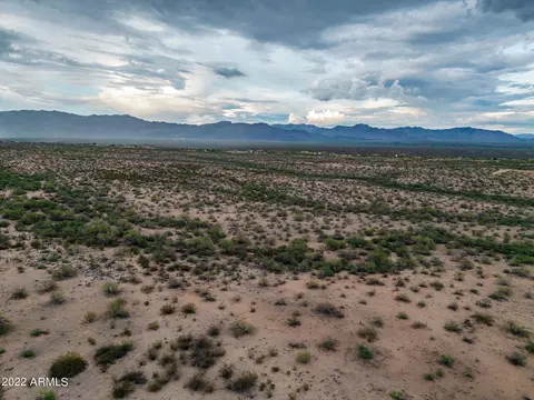 NNNN S Old School Road #E, Congress, AZ 85332 photo 18