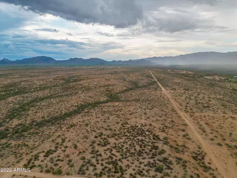 NNNN S Old School Road #E, Congress, AZ 85332 photo 16