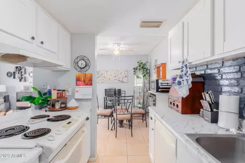 4478 E Wood St, Phoenix, AZ 85040