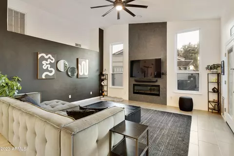 902 W Iris Dr, Gilbert, AZ 85233 photo 11