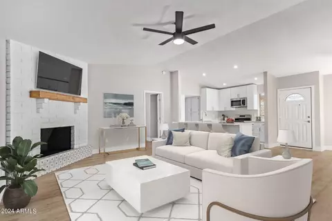 1825 N Tamarisk St, Chandler, AZ 85224
