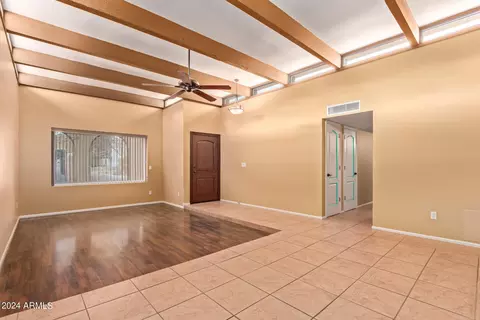 10055 S 43rd Ct, Phoenix, AZ 85044 photo 4