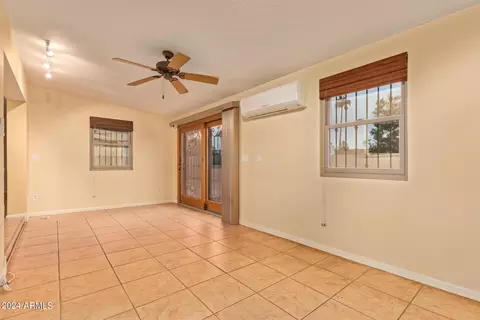 10055 S 43rd Ct, Phoenix, AZ 85044 photo 10