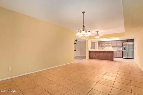 10055 S 43rd Ct, Phoenix, AZ 85044 photo 7