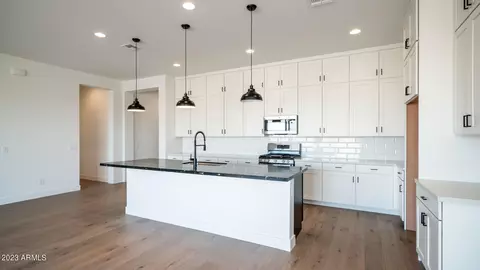 3126 E Alicia Dr, Phoenix, AZ 85042 photo 6