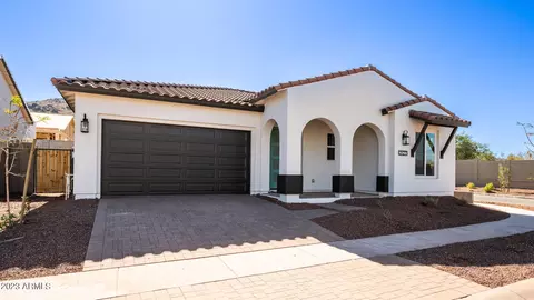 3127 E Alicia Dr, Phoenix, AZ 85042