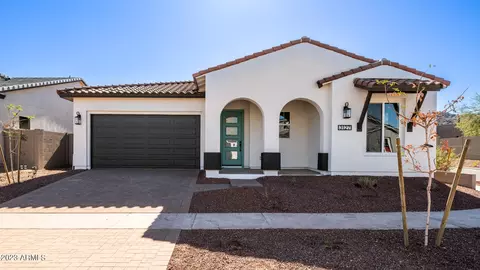 3127 E Alicia Dr, Phoenix, AZ 85042 photo 2